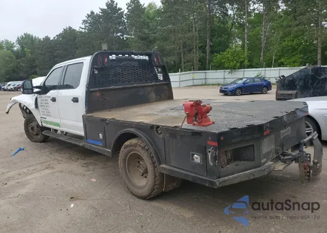 2020 Ford F350 Super Duty z USA, uszkodzony, nr VIN 1FD8W3HT6LED71913